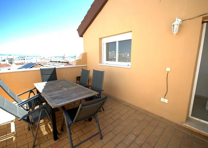 Livingtarifa Casa Tarik *